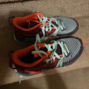 Lebron 7 SE basketball sneakers kids